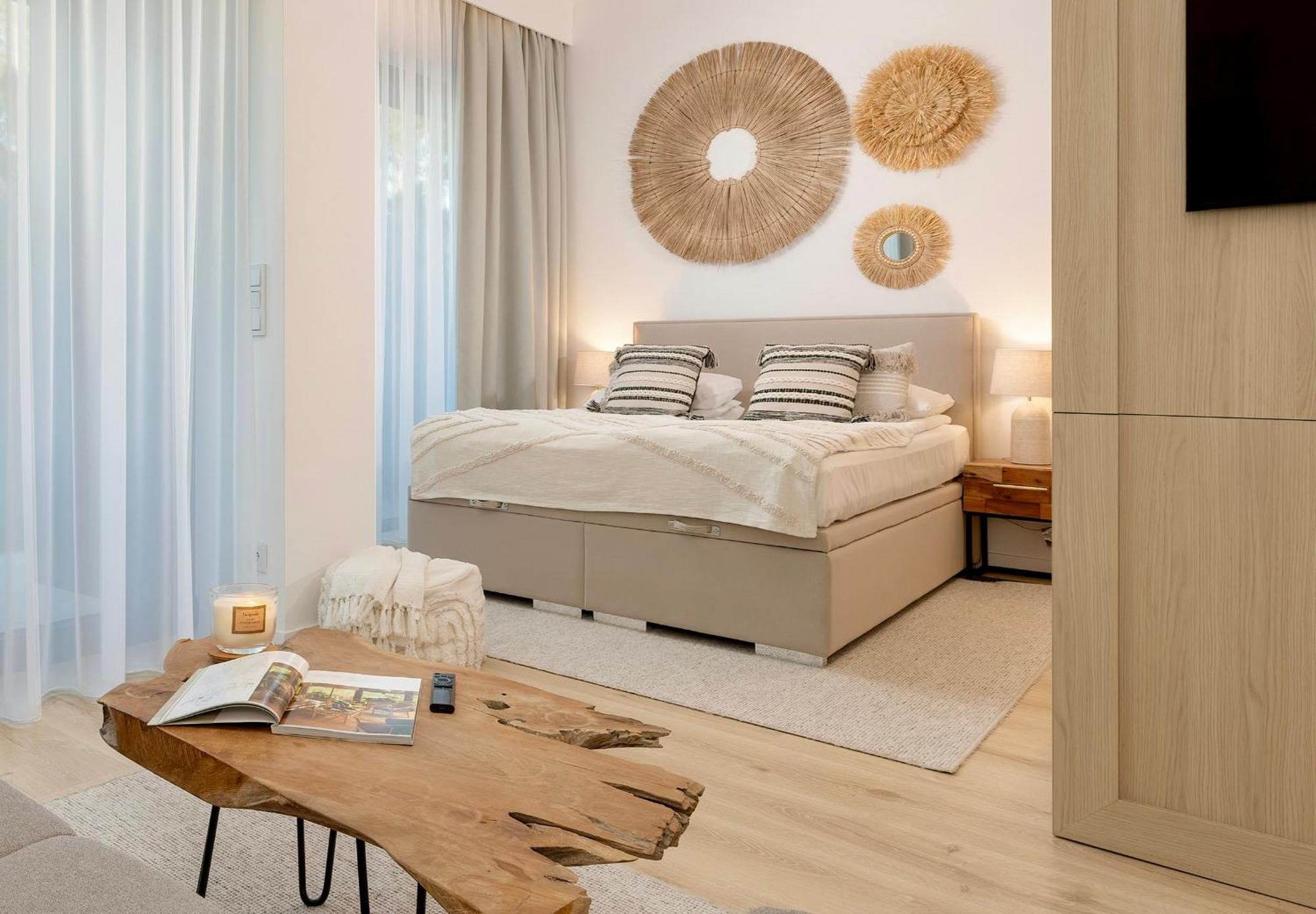 Shelter Luxury Apartament Рогово Экстерьер фото